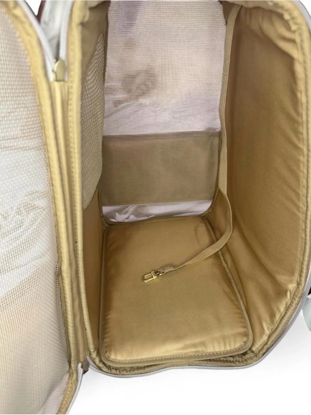 NWOT - VooCoo - Cream & Brown Cat Carrier Backpack